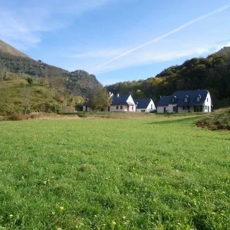 House Les Pruniers Hébergement de vacances *