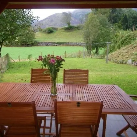 House Les Pruniers Hébergement de vacances *